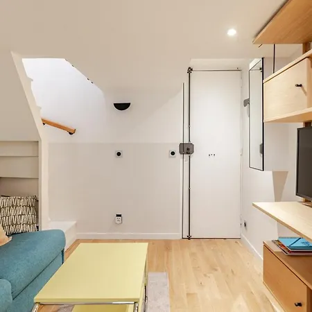 Apartment Stylish Duplex In Vibrant Center